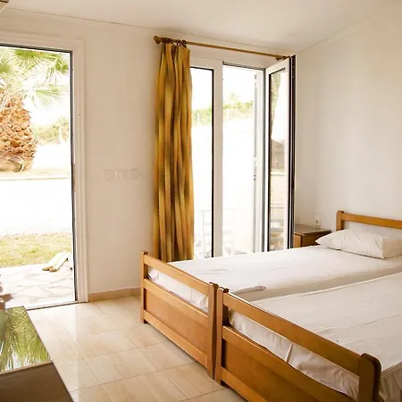 Ioannis Paradise Rental Apartments * Pefkochori